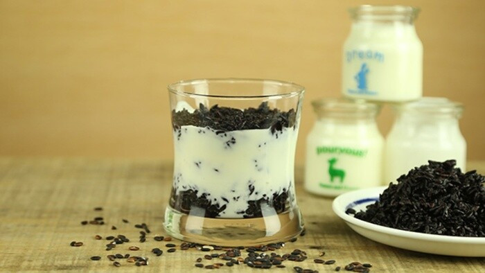 Bật mí cách làm sữa chua nếp cẩm kinh doanh kiếm nghìn đơn