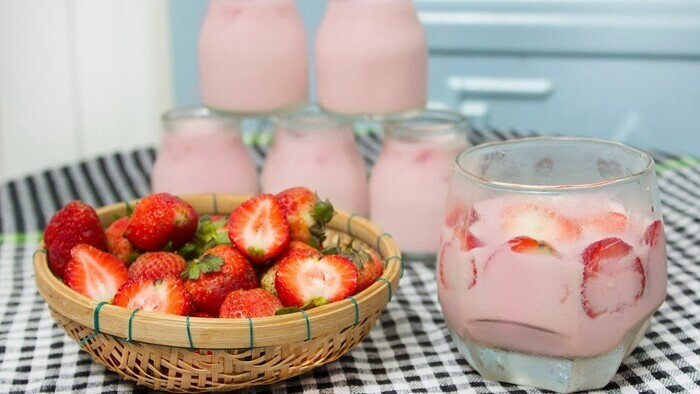 Cách làm sữa chua dẻo kinh doanh mịn mướt, không dăm đá 