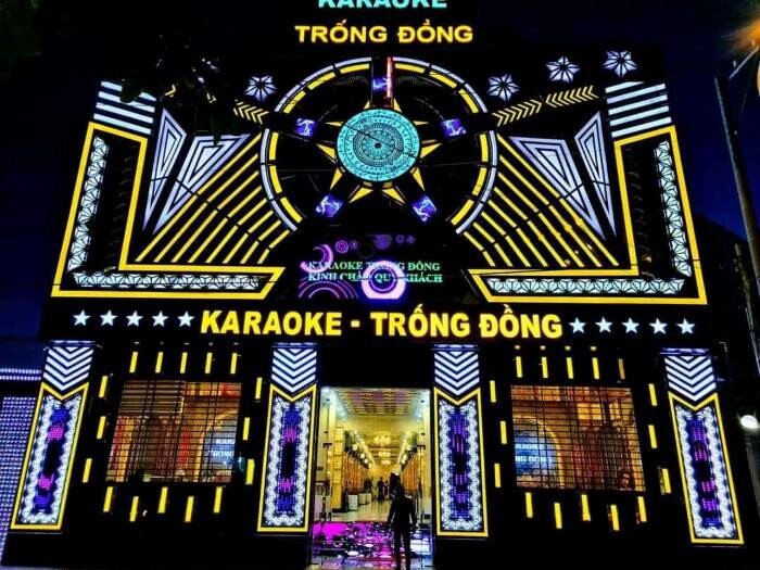 Chi phí mở quán karaoke và kinh nghiệm kinh doanh hiệu quả từ A-Z