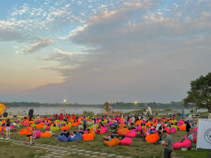 Kinh nghiệm kinh doanh mô hình cafe camping độc đáo, siêu lợi nhuận