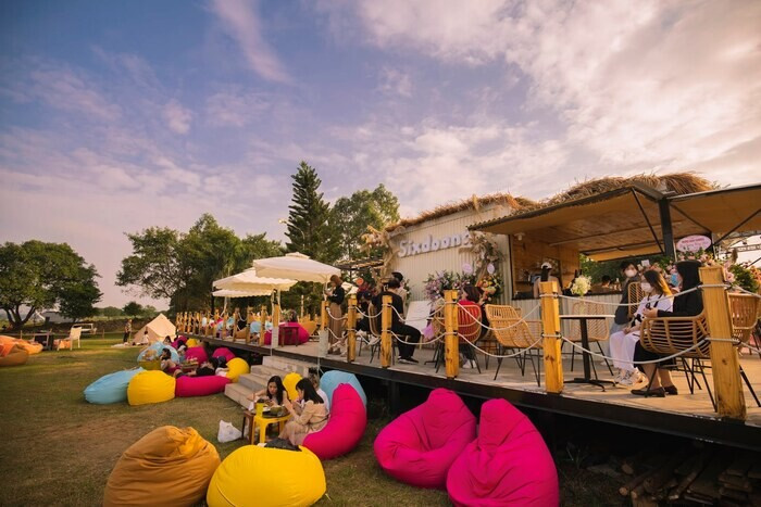 Kinh nghiệm kinh doanh mô hình cafe camping độc đáo, siêu lợi nhuận