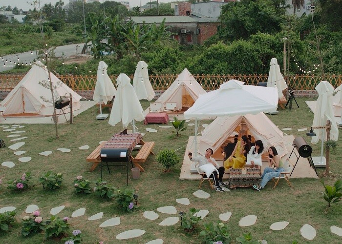 Kinh nghiệm kinh doanh mô hình cafe camping độc đáo, siêu lợi nhuận