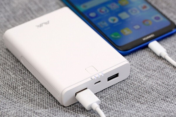 Kinh nghiệm kinh doanh phụ kiện điện thoại từ A-Z cho người mới