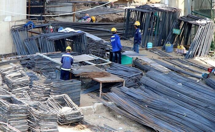 Mở cửa hàng sắt thép cần bao nhiêu vốn? Kinh nghiệm từ A-Z