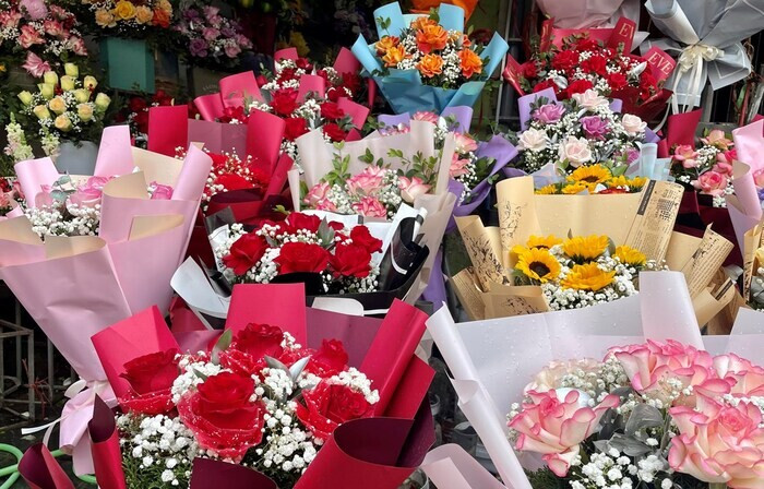 [MỚI NHẤT] Kinh nghiệm kinh doanh hoa tươi vốn ít, lời cao từ A-Z