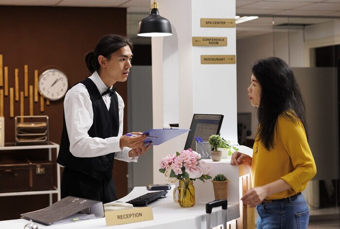 Mystery Shopping là gì? Cách hoạt động của khách hàng bí mật