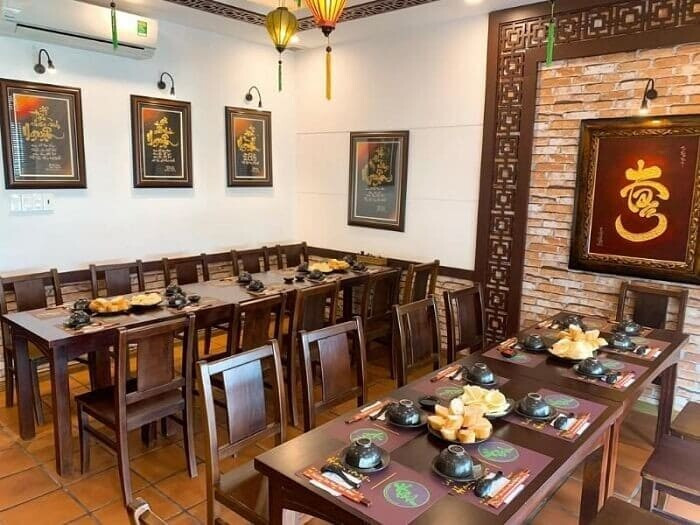 15 mẫu thiết kế nhà hàng chay thanh tịnh, ấm cúng (mới 2024)