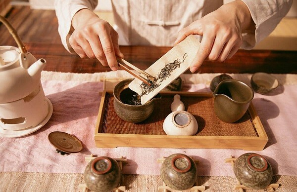 Cách mở quán trà đạo thành công, hút khách cho người mới