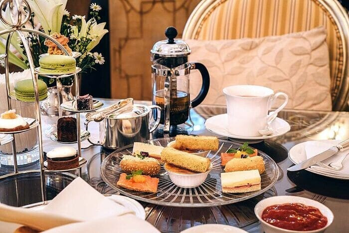 Cách mở quán trà đạo thành công, hút khách cho người mới