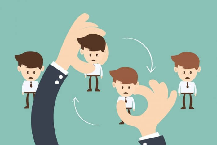 [Case Study] Các phương pháp quản lý nhân viên phục vụ hiệu quả