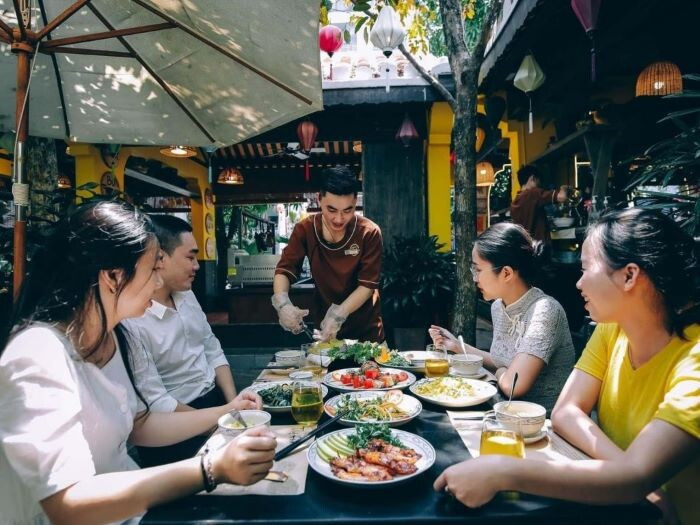 [Case Study] Liệu có nên phát triển nhà hàng lên quy mô chuỗi không?