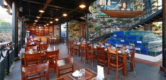 [Case Study] Mở nhà hàng hải sản tươi sống cần chuẩn bị những gì?