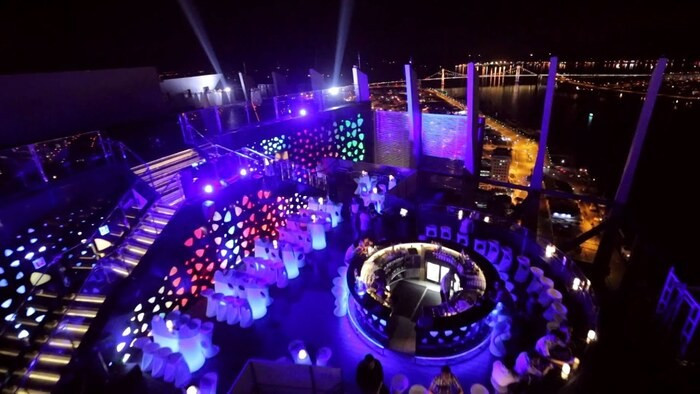 Chi phí mở quán bar có đắt không? Kinh nghiệm mở quán bar từ A đến Z