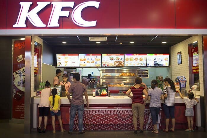 Giá nhượng quyền KFC là bao nhiêu? Điều kiện và thủ tục mới nhất