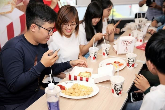 Giá nhượng quyền KFC là bao nhiêu? Điều kiện và thủ tục mới nhất