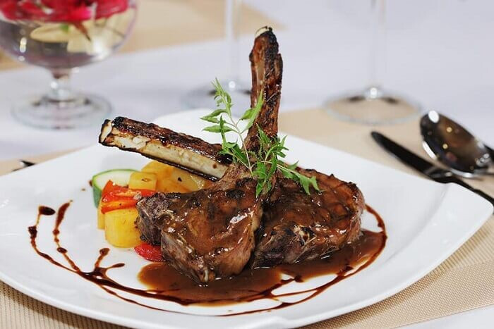 Gợi ý 12 thực đơn nhà hàng 5 sao sang trọng, đẳng cấp nhất