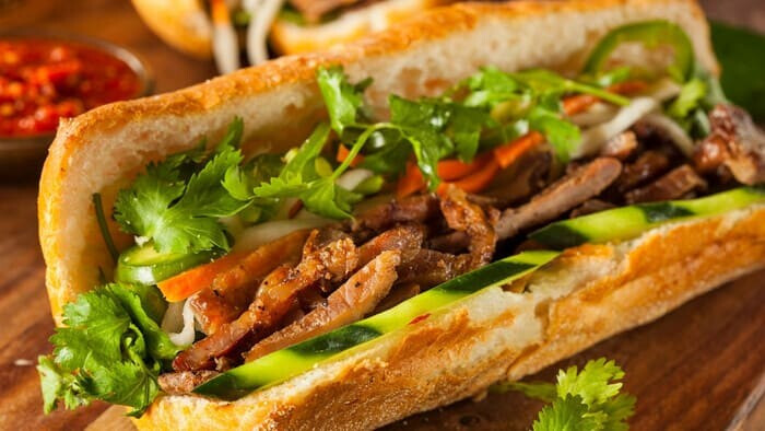 Kinh nghiệm mở tiệm bánh mì thành công vốn 1 lời 5 cho người mới