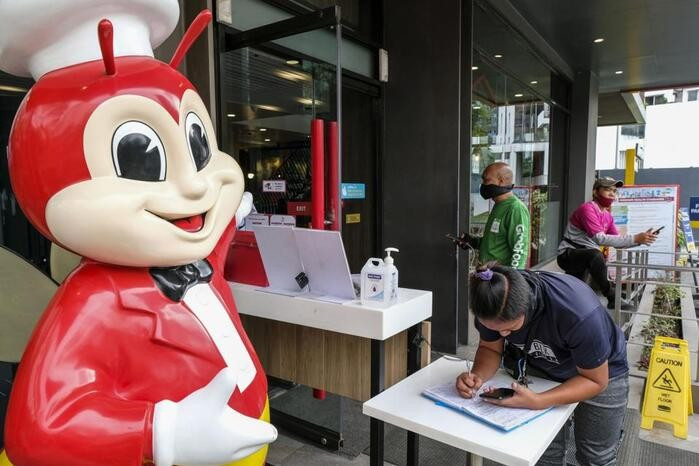 Kinh nghiệm nhượng quyền Jollibee từ A-Z mới nhất 2024