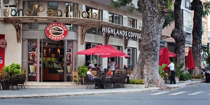 [MỚI] Kinh nghiệm mở quán nhượng quyền Highland Coffee từ A-Z