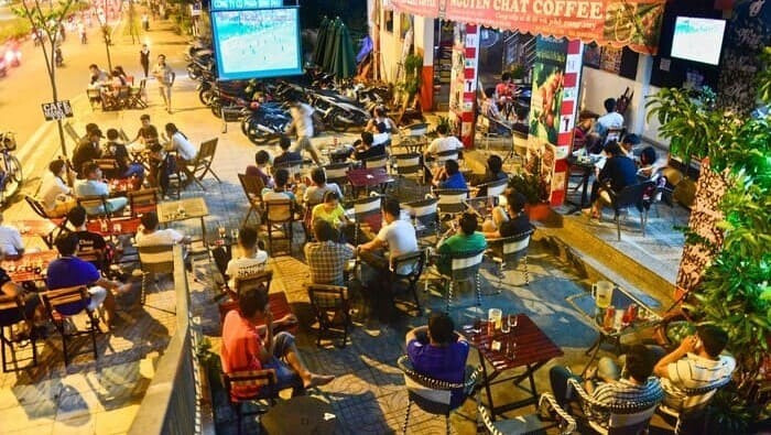 [MỚI] Kinh nghiệm thiết kế quán nhậu bình dân đẹp, cực hút khách