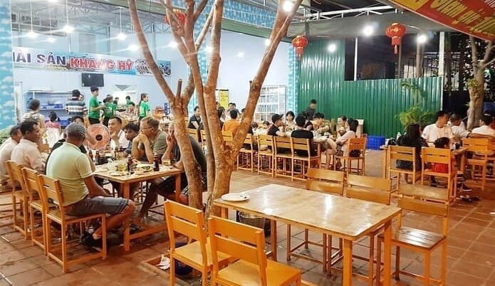 [MỚI] Kinh nghiệm thiết kế quán nhậu bình dân đẹp, cực hút khách