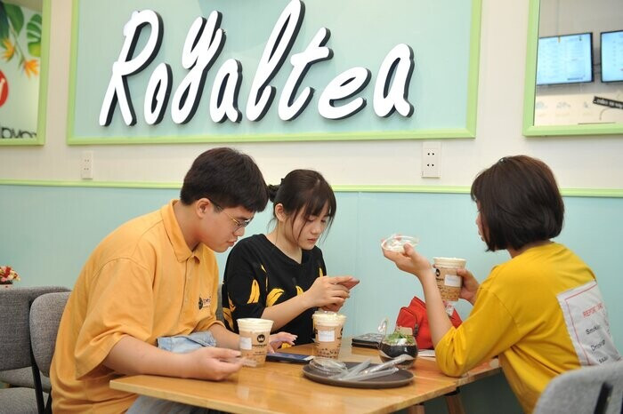 Nhượng quyền Royaltea: Chi phí, kinh nghiệm kinh doanh từ A-Z