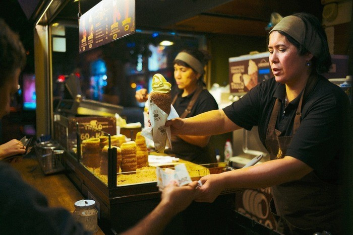 TOP 5 mẹo quản lý chi phí nhân sự ngành F&B hiệu quả nhất